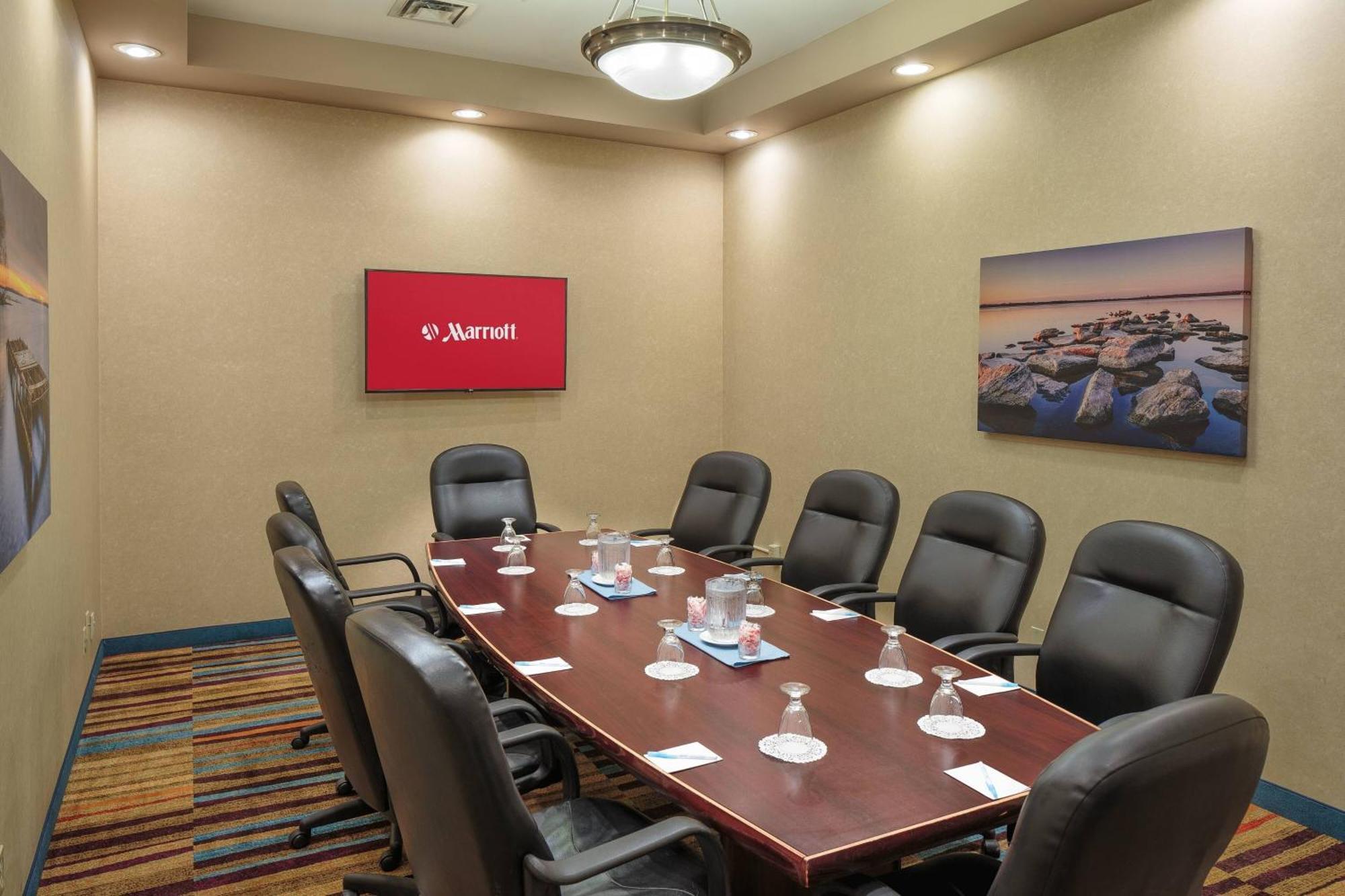 Fairfield Inn & Suites By Marriott Belleville Buitenkant foto