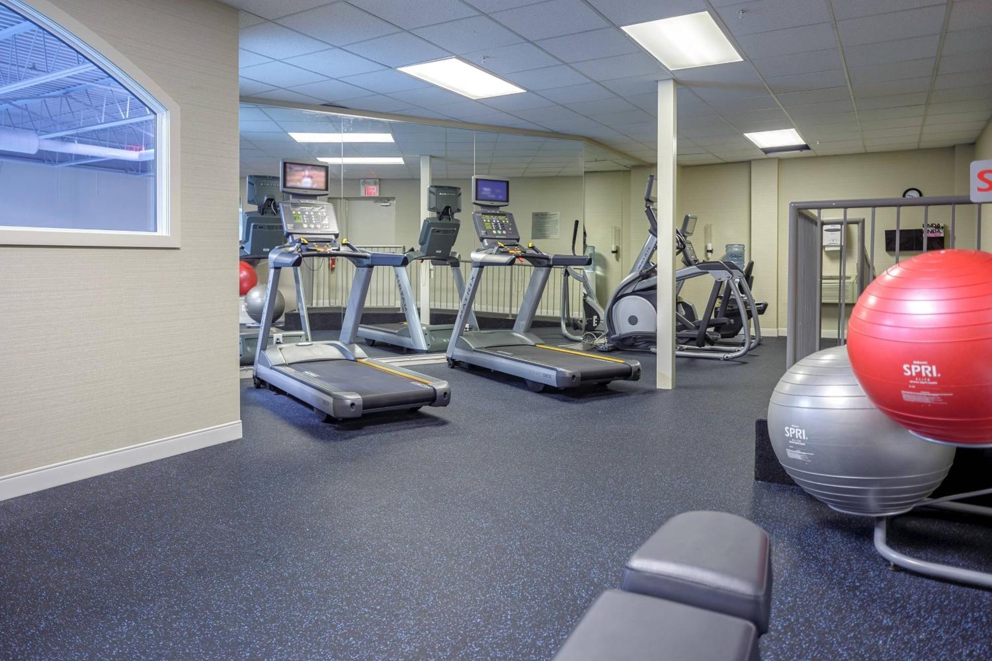 Fairfield Inn & Suites By Marriott Belleville Buitenkant foto